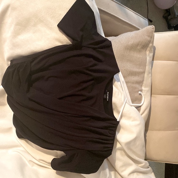 Express Crop Top - Picture 1 of 4